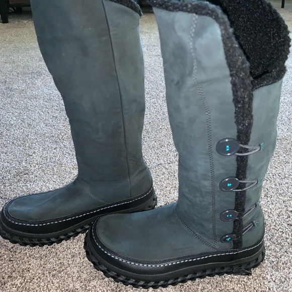 nike puddle proof boots